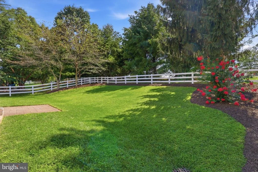 Photo of 411 GLENBROOK DRIVE
