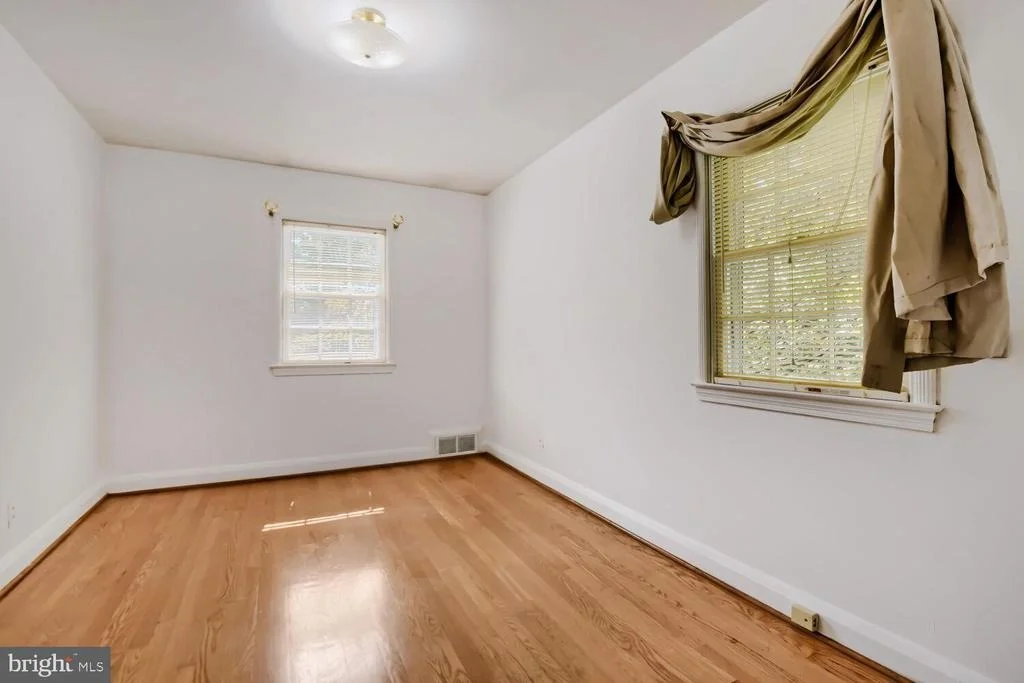 Photo of 1218 SOUTHVIEW ROAD