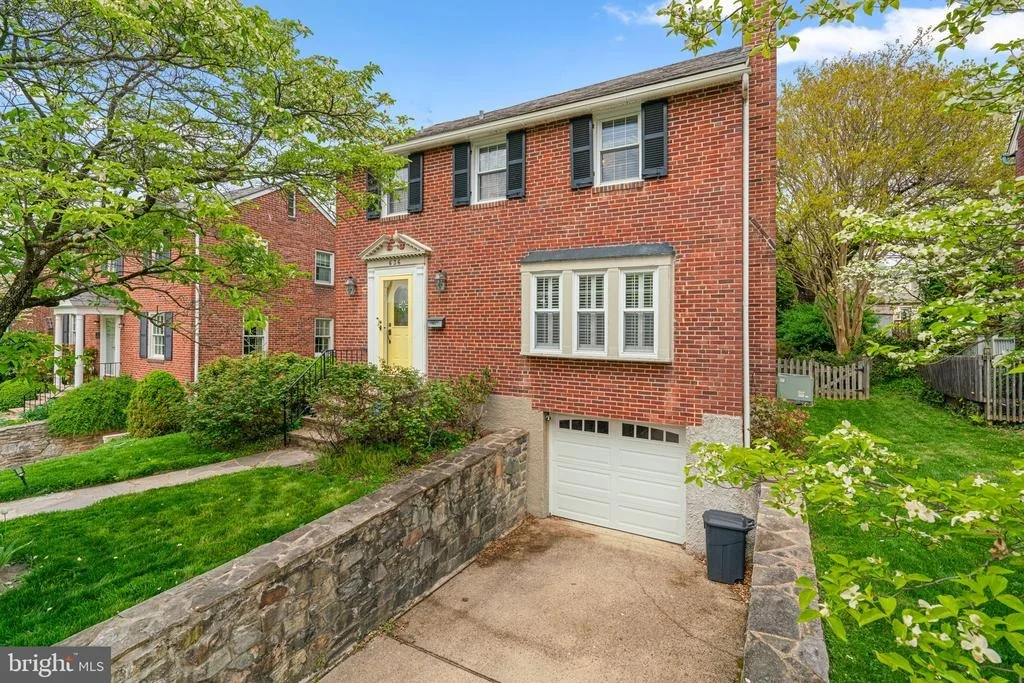 Photo of 636 OVERBROOK ROAD