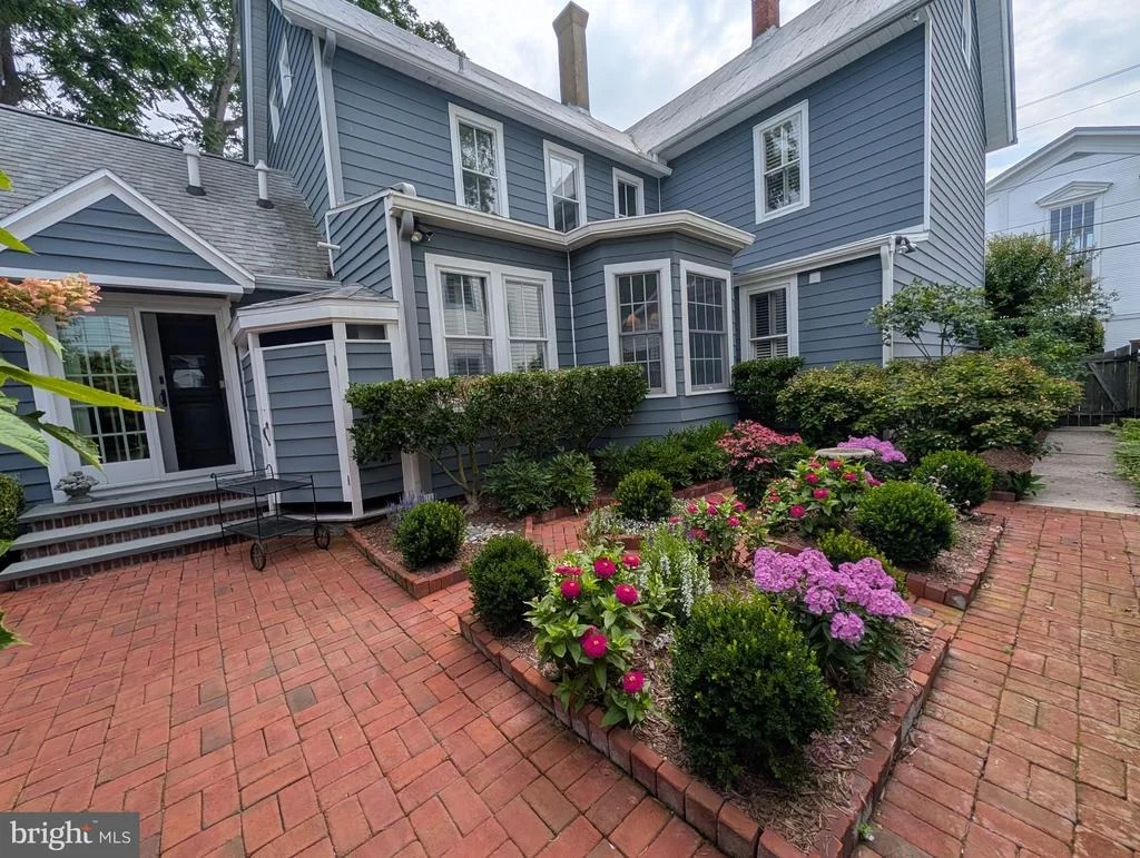 Photo of 324 MULBERRY STREET