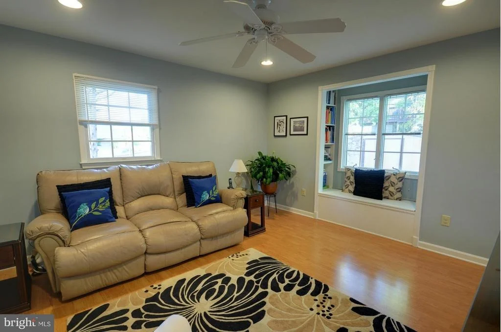 Photo of 417 BATHURST ROAD