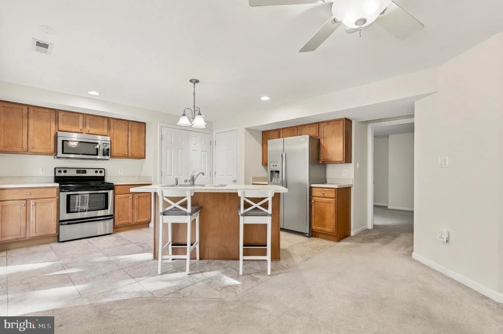 Photo of 6152 MONTGOMERY ROAD