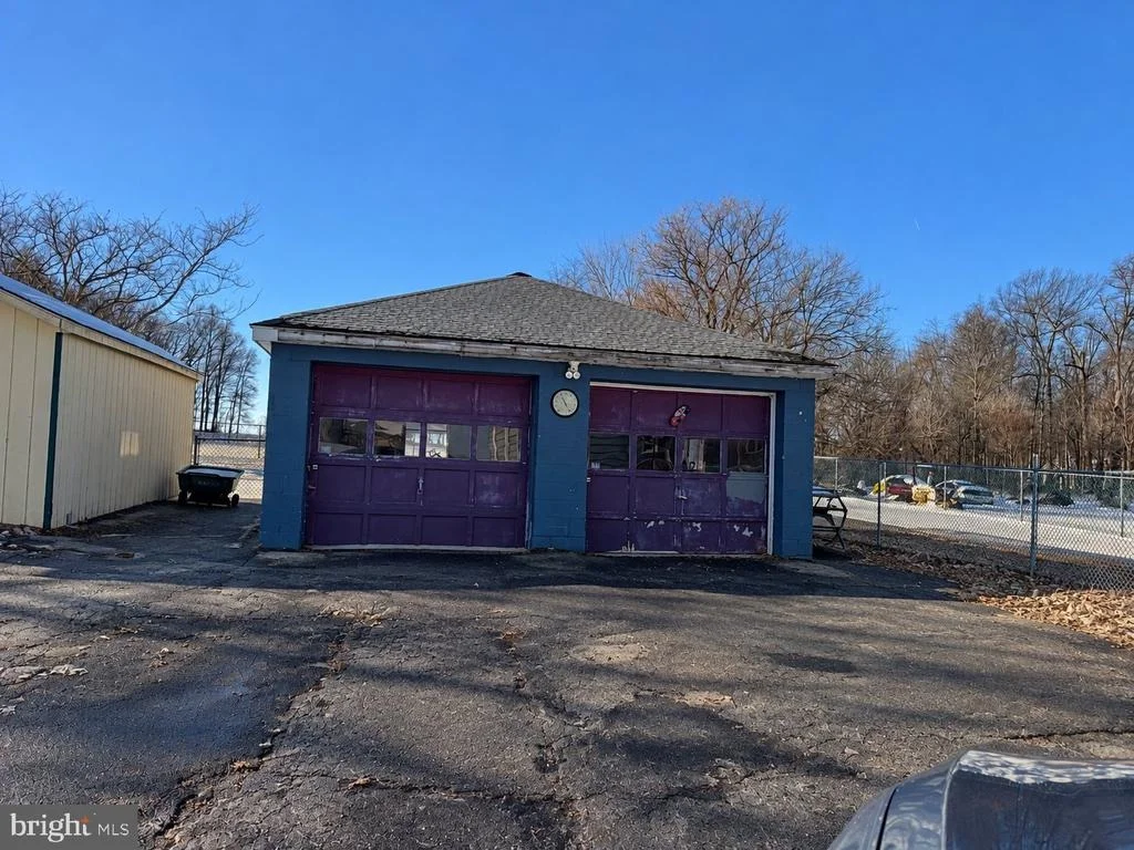 Photo of 6150 TANEYTOWN PIKE