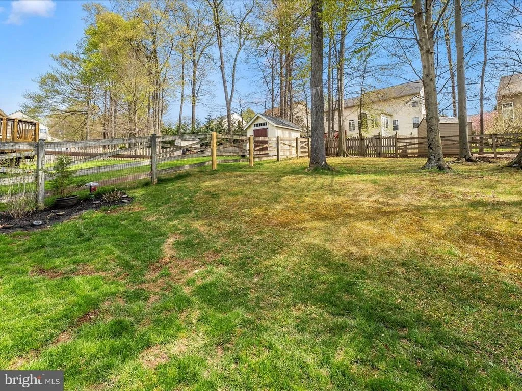 Photo of 6469 SADDLEBROOK LANE