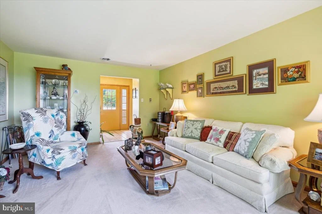 Photo of 6198 VIEWSITE COURT