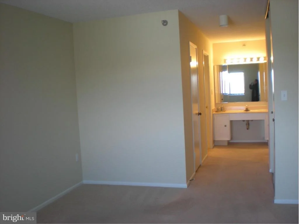 Photo of Unit 3601 at 15115 INTERLACHEN DRIVE