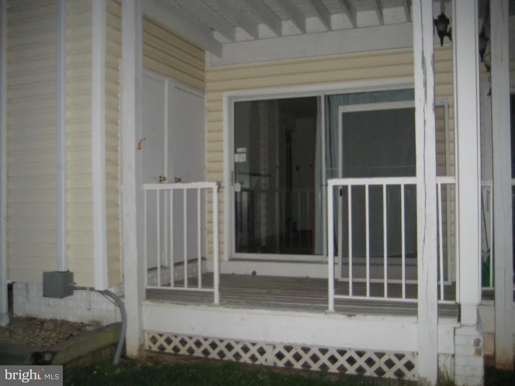 Photo of Unit 2 at 20307 BEACONFIELD TERRACE