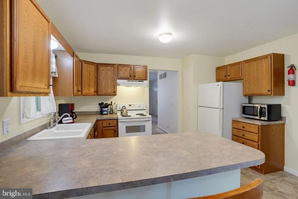 Photo of 50 N HALSEY ROAD