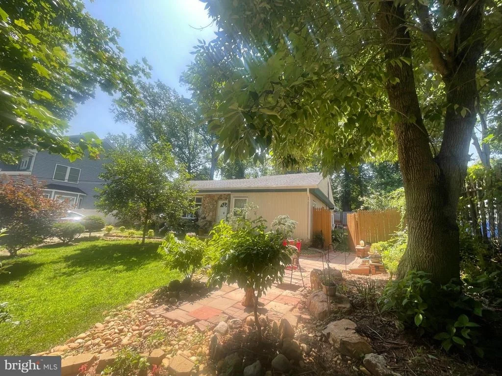 Photo of 7225 PINE DRIVE