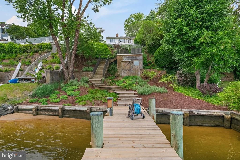Photo of 1210 SEVERNVIEW DRIVE