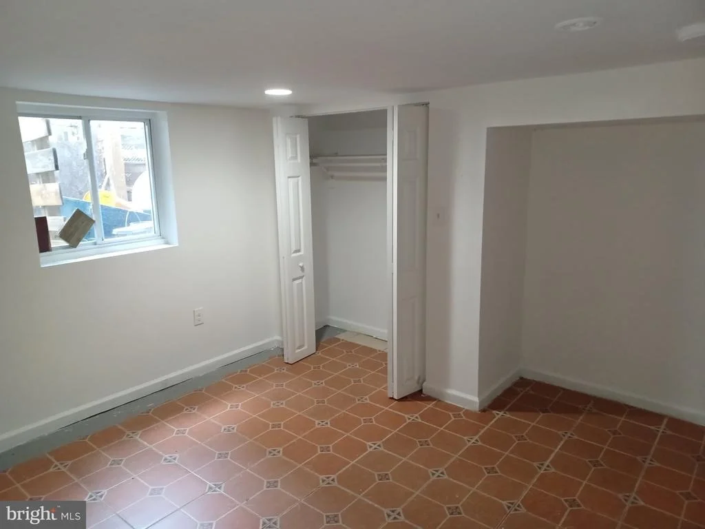 Photo of 9723 BRADDOCK ROAD