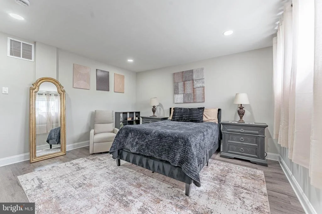 Photo of 20 WALNUT STREET