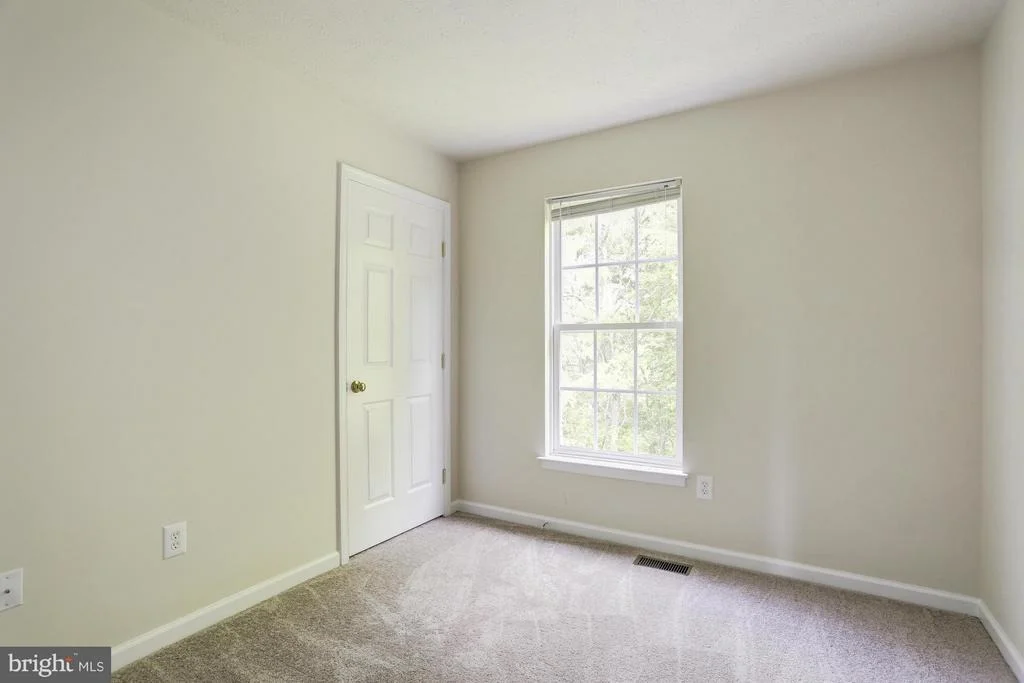 Photo of 7915 EAGLE VIEW DRIVE