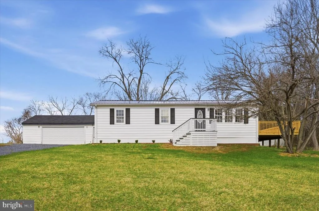 Photo of 361 CEDAR DRIVE