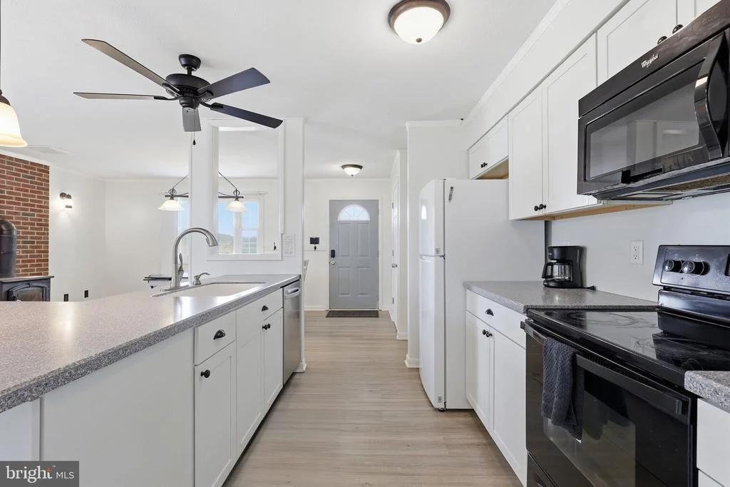 Photo of 204 HILLIARDS DRIVE