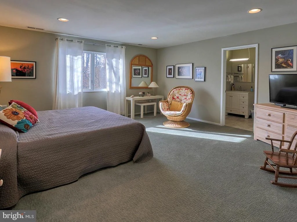 Photo of 115 CORNWALL ROAD