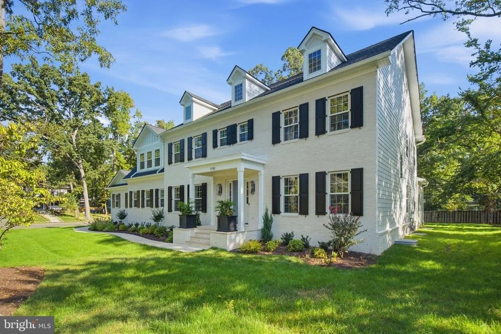Photo of 1142 CAMERON ROAD