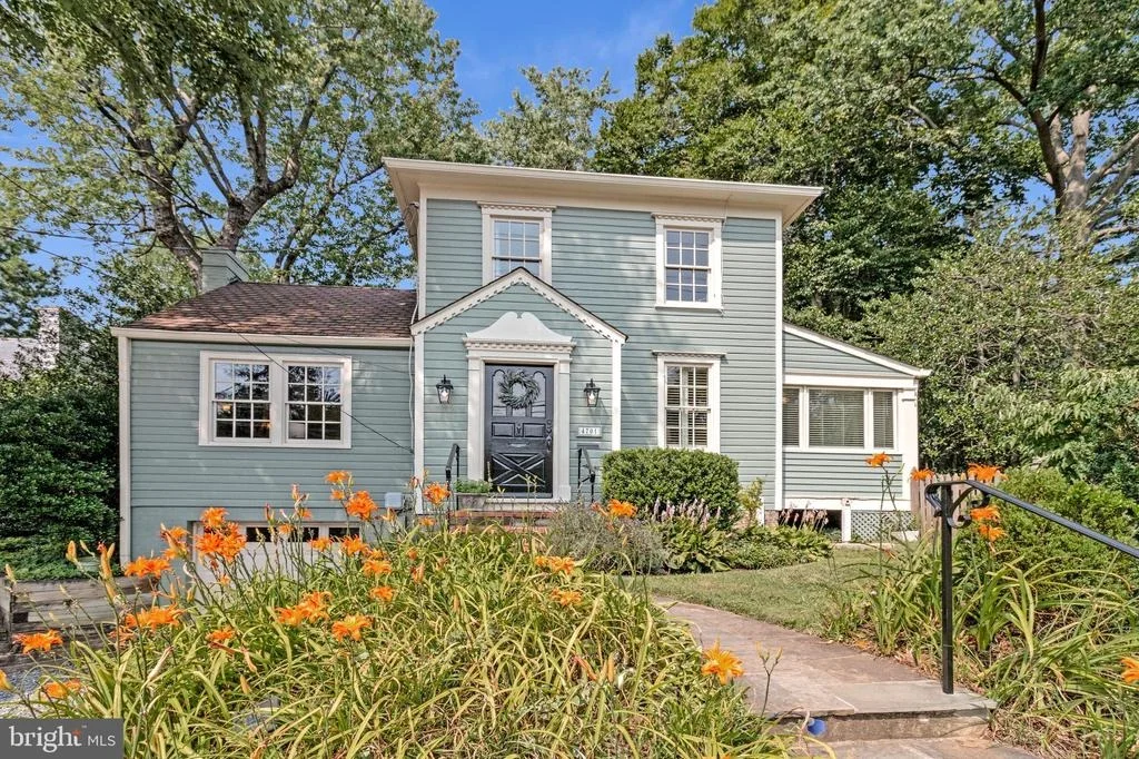 Photo of 4701 RIVER ROAD