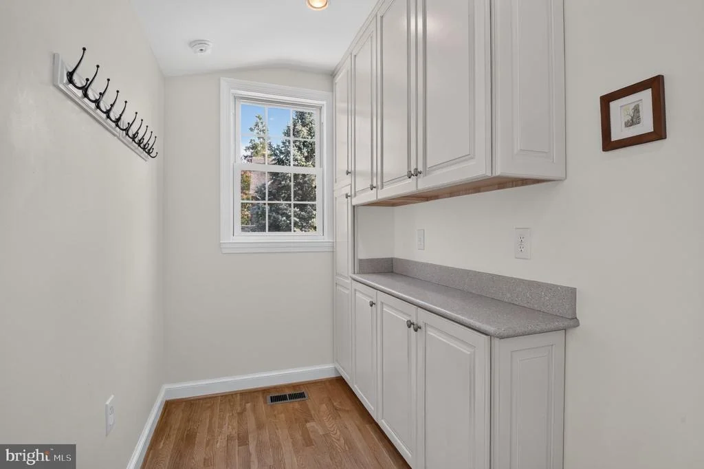 Photo of 104 WILLIAMSBURG DRIVE