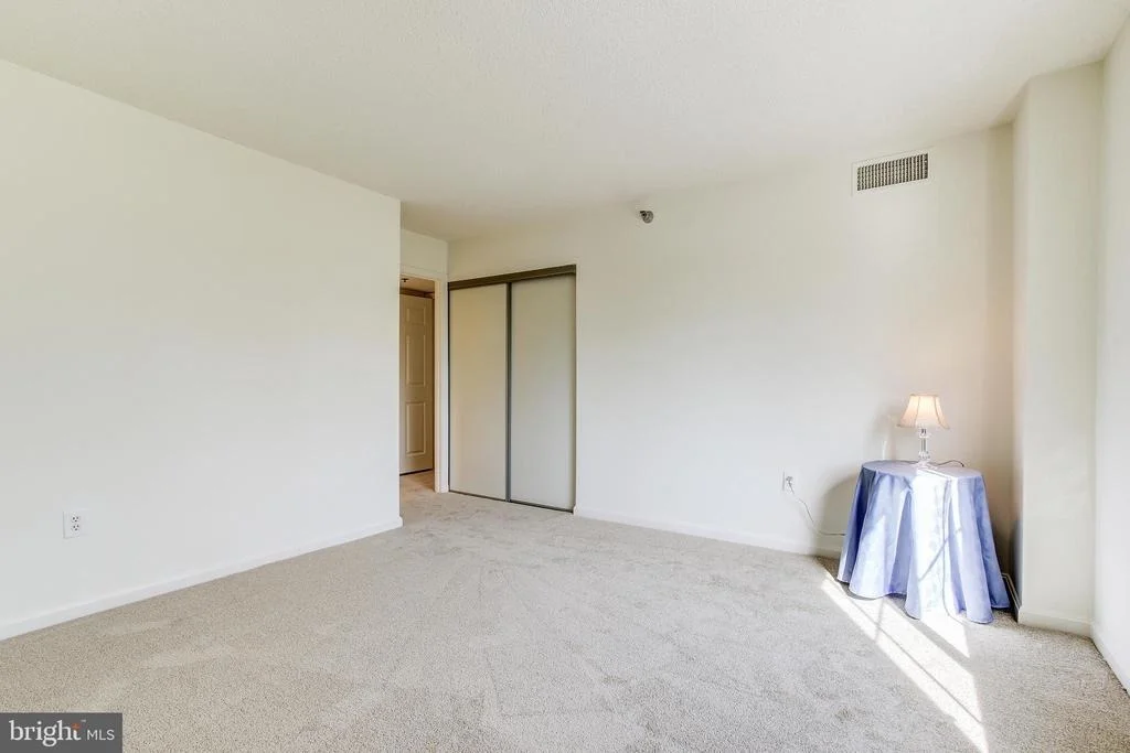 Photo of Unit 403 at 14801 PENNFIELD CIRCLE