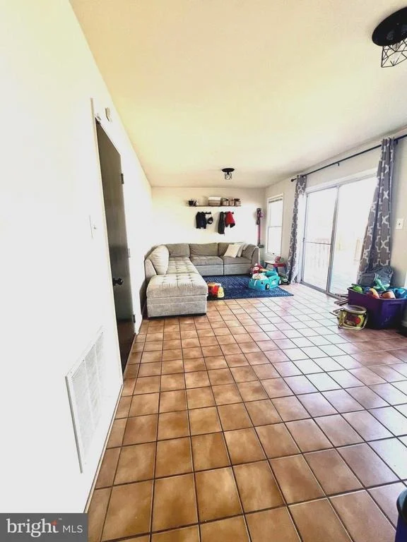 Photo of 591 WINTERSPICE DRIVE