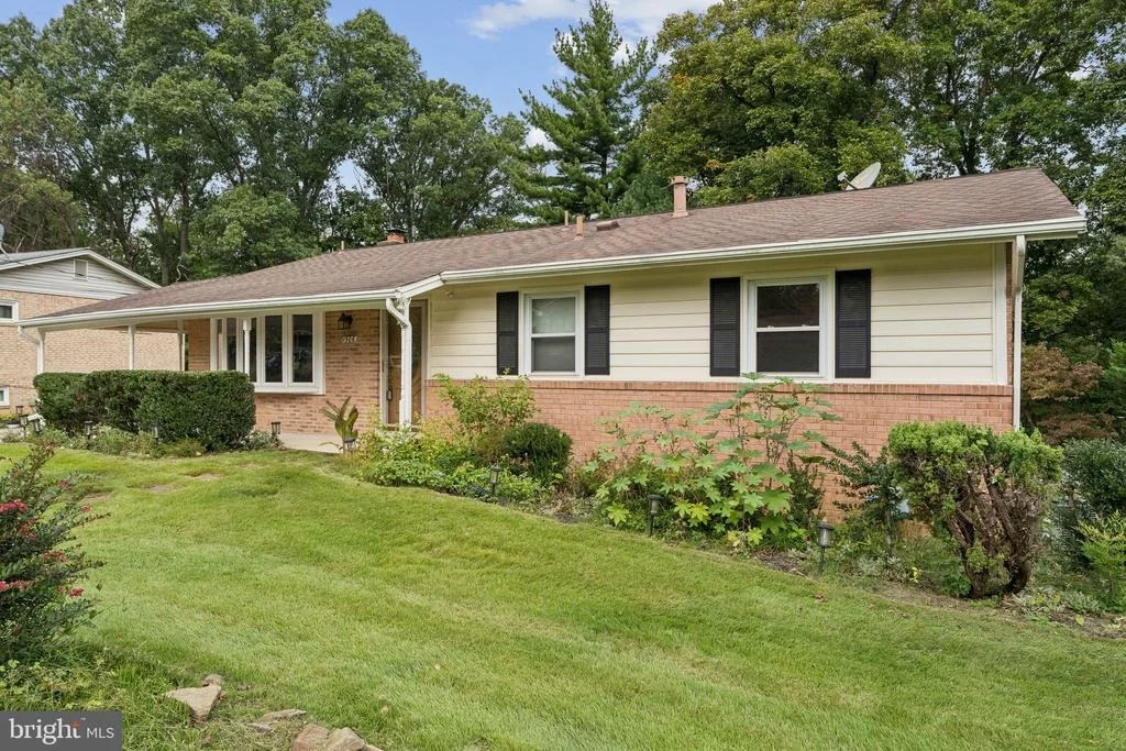 Photo of 1506 AINSLEY ROAD