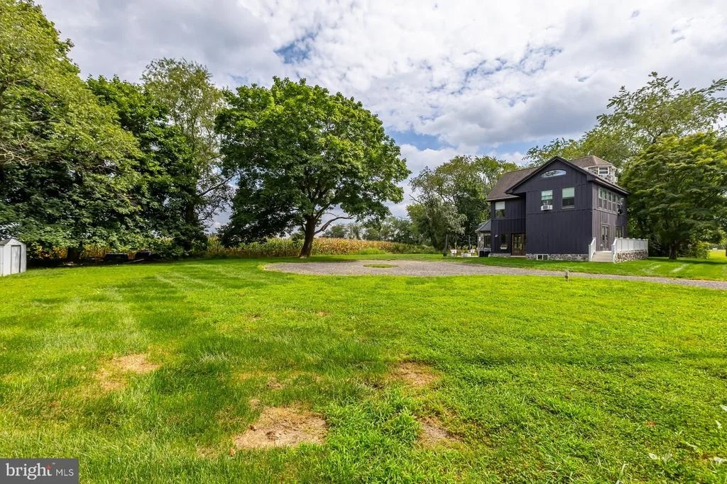 Photo of 138 JEFFERSON ROAD