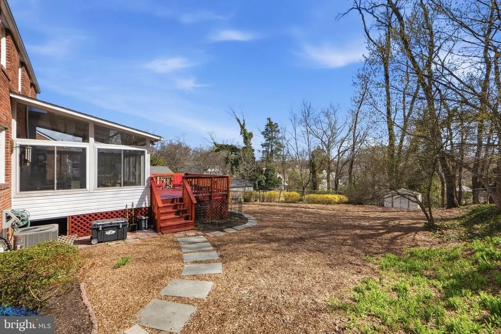 Photo of 2406 CHURCHILL ROAD