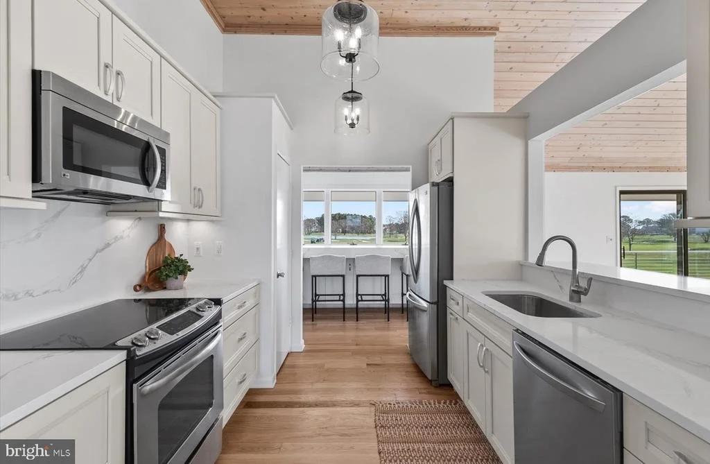 Photo of 128 WEST SIDE DRIVE