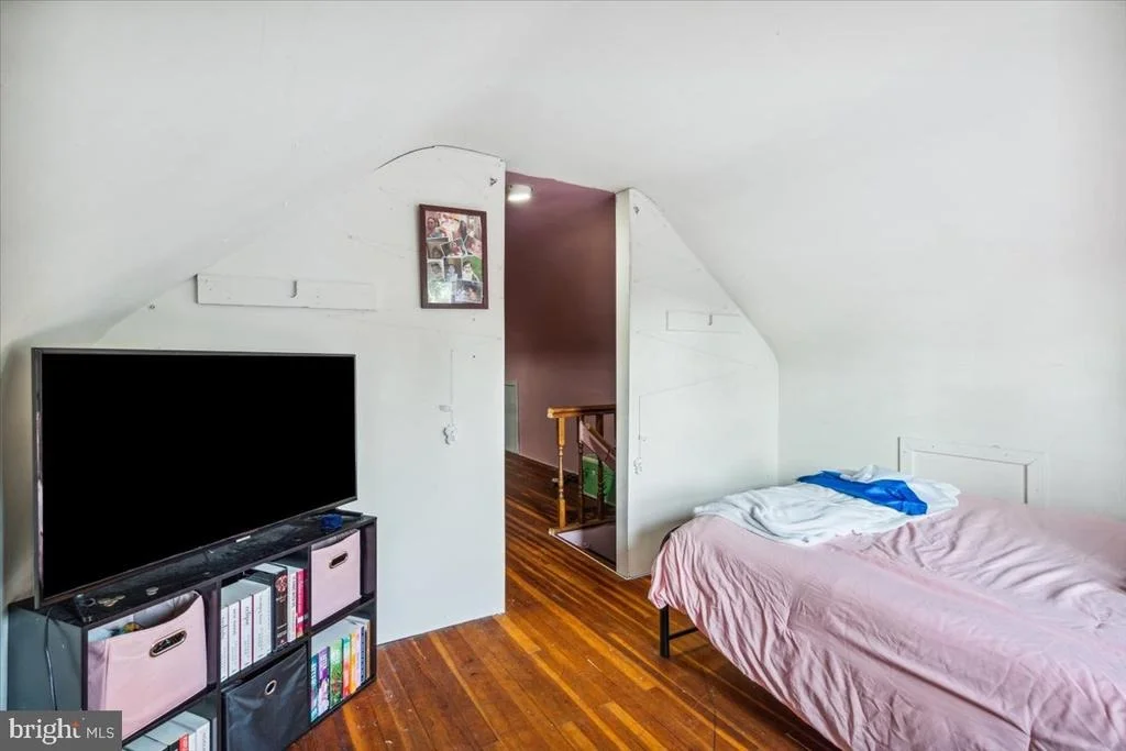 Photo of 604 LEE PLACE