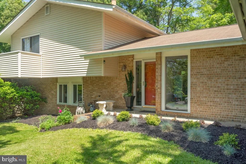 Photo of 18709 CONSIDINE DRIVE