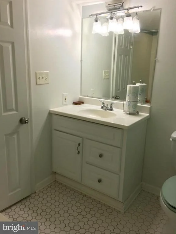 Photo of 7818 METACOMET ROAD