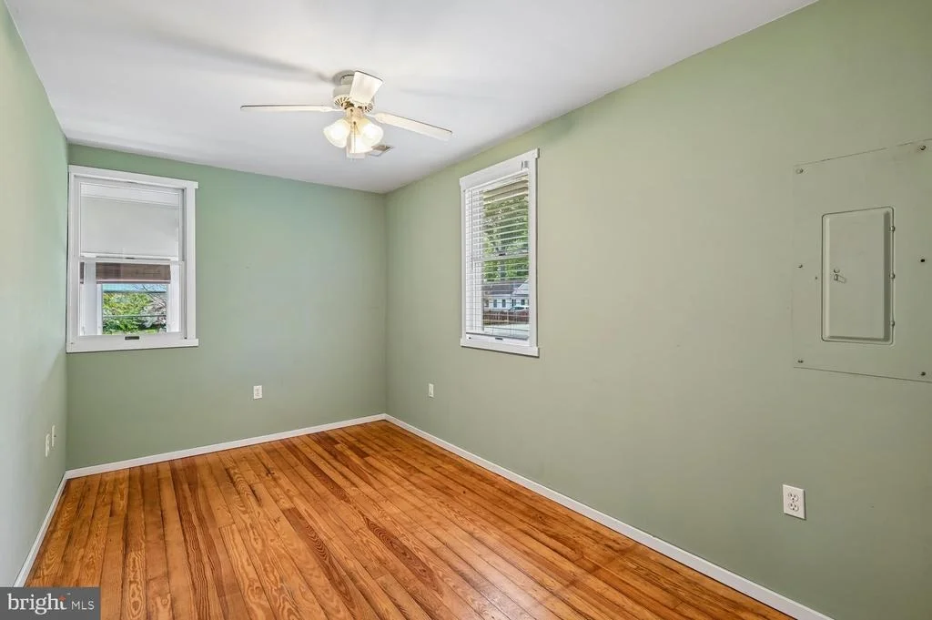 Photo of 302 LINDEN AVENUE