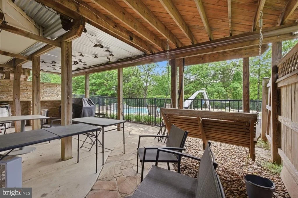 Photo of 9292 SUMNER LAKE BOULEVARD