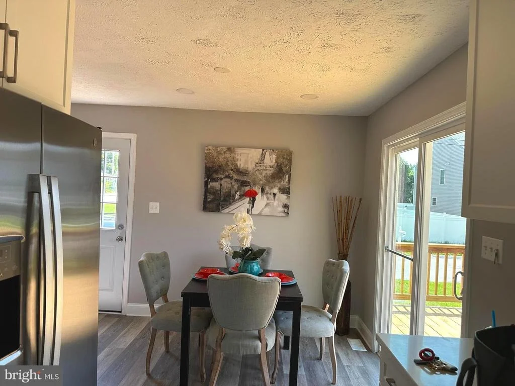 Photo of 7814 OUTING AVENUE