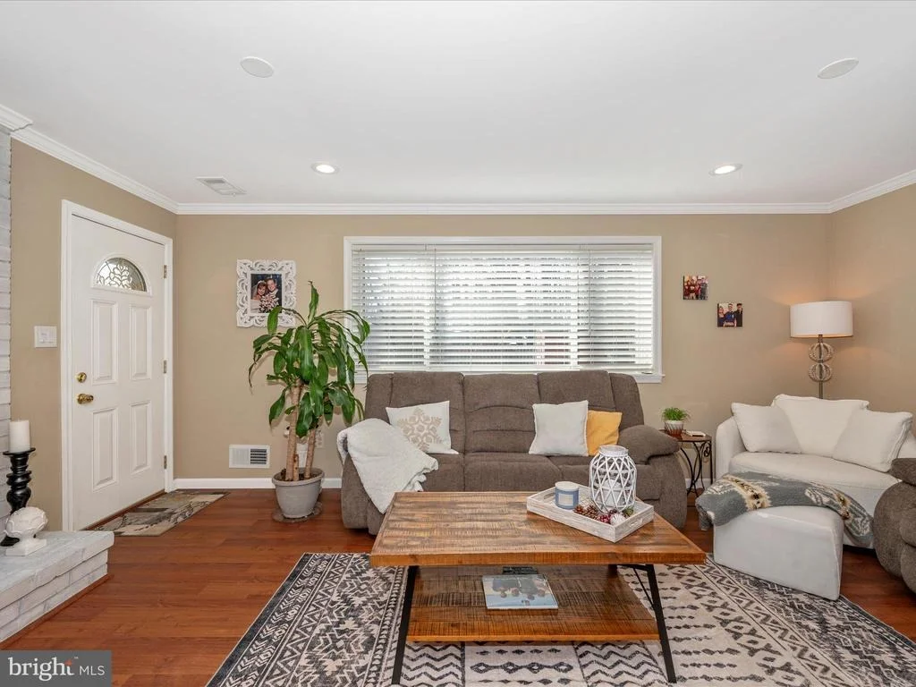 Photo of 13206 BLUHILL ROAD