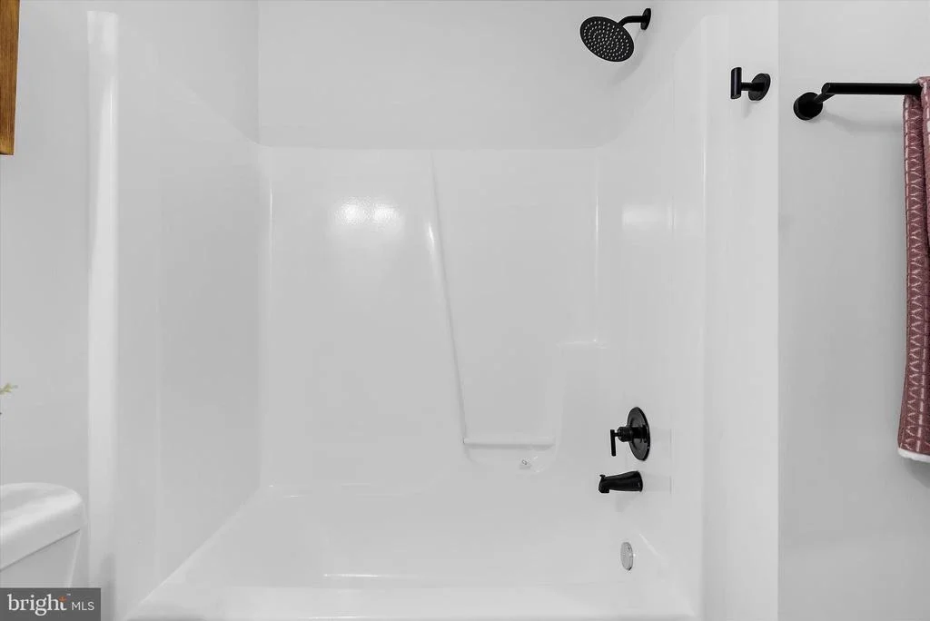 Photo of 774 EVERIST DRIVE
