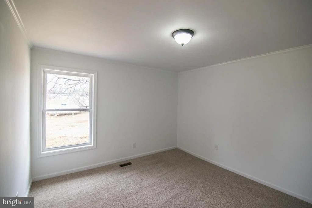 Photo of 328 BAY FRONT ROAD