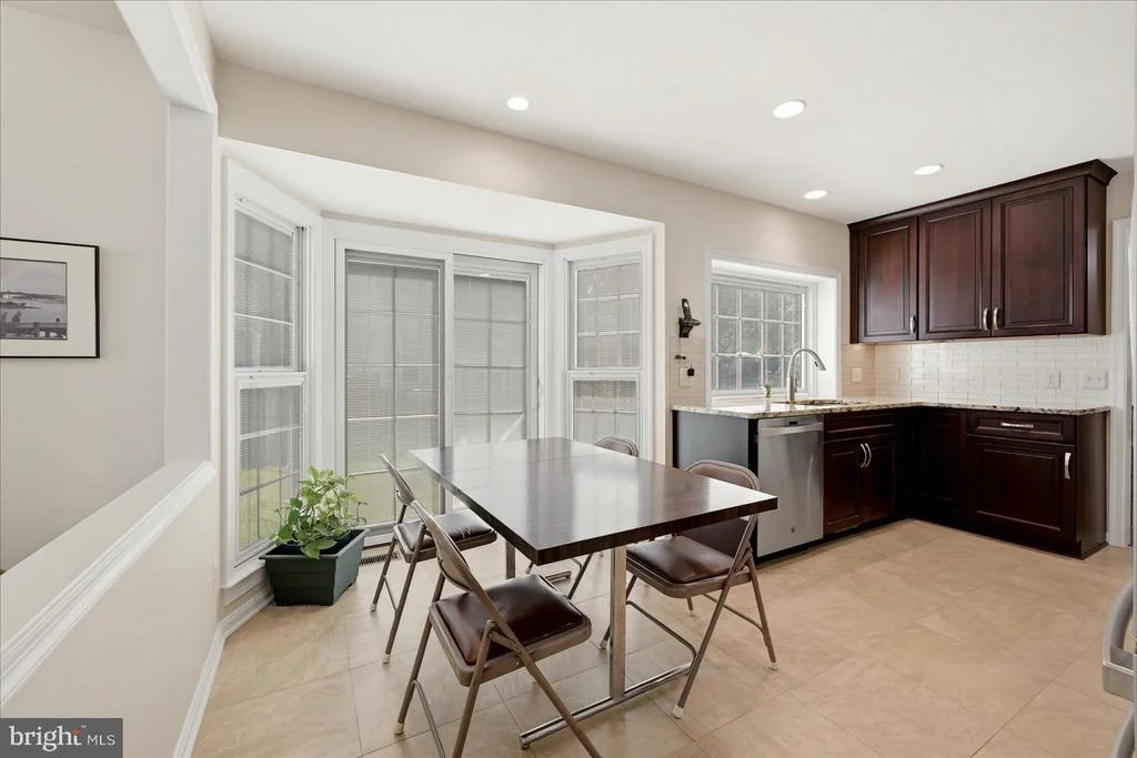 Photo of 705 FOXTAIL CIRCLE NE