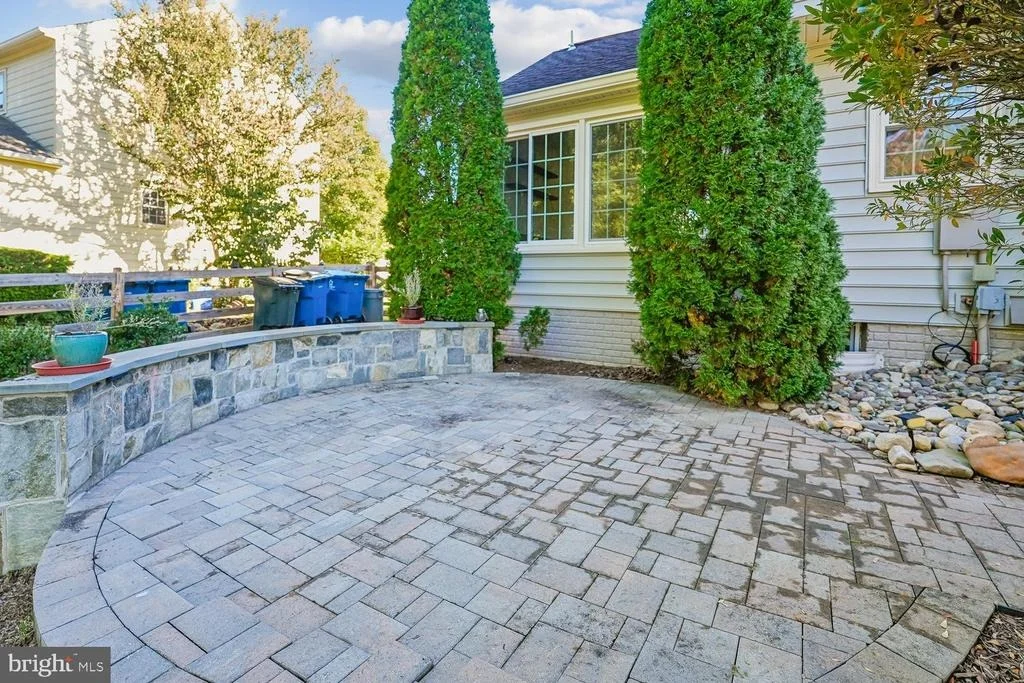 Photo of 6 BENTLEY DRIVE