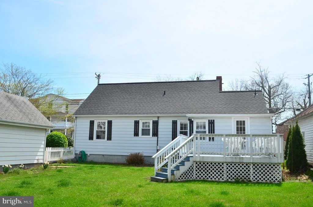 Photo of 9016 QUARRY STREET