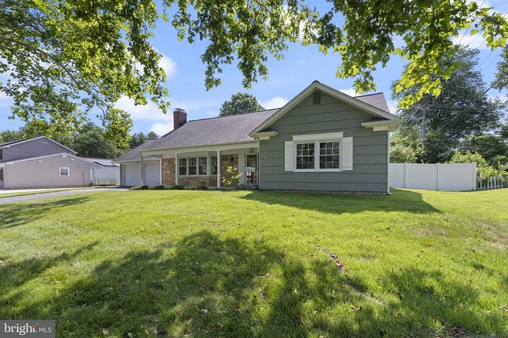 Photo of 2817 STONYBROOK DRIVE