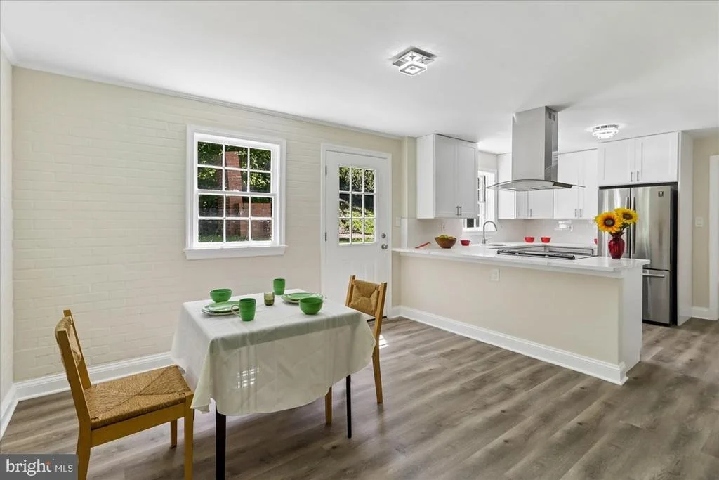 Photo of 12811 LACY DRIVE