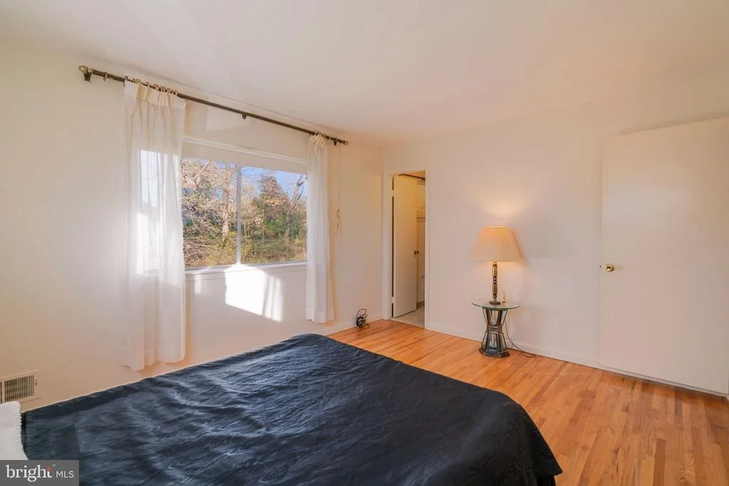 Photo of 4709 IRIS PLACE