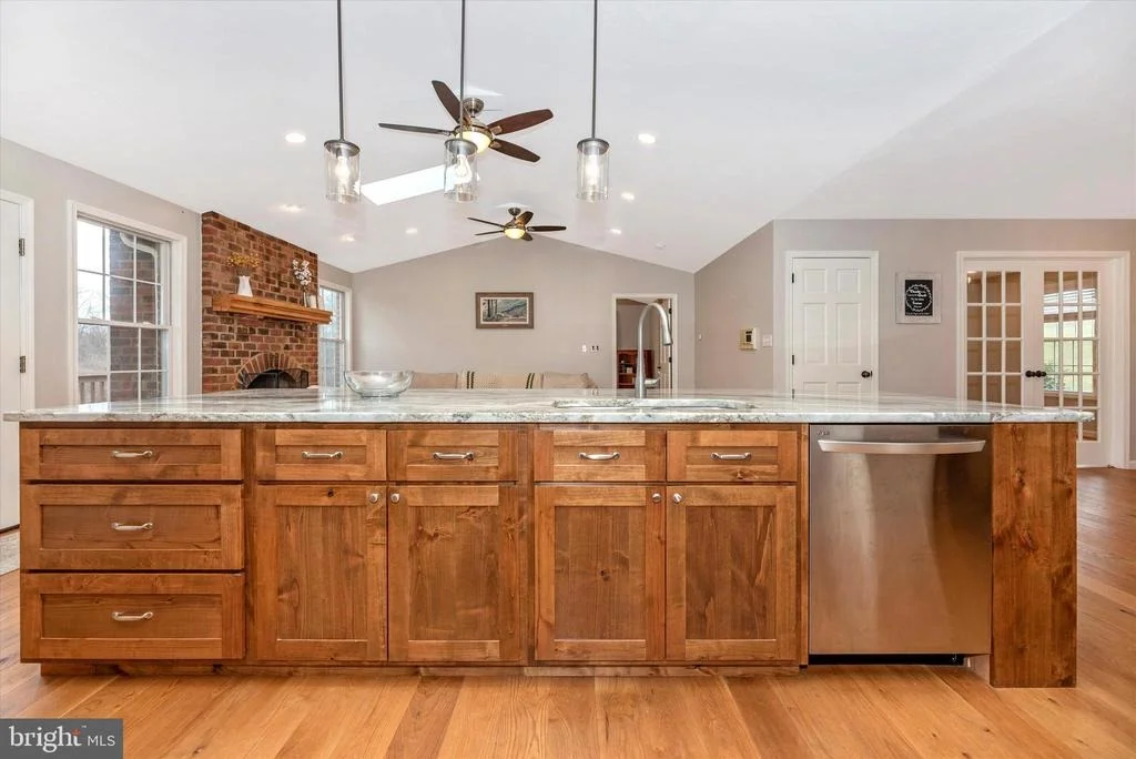 Photo of 10831 EASTERDAY ROAD