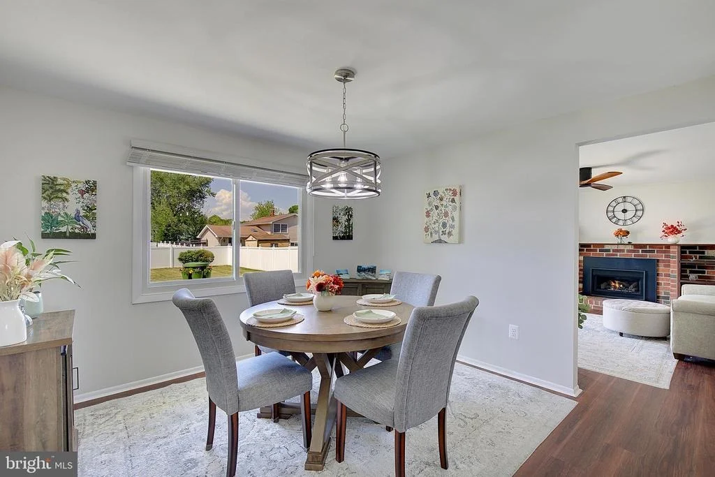 Photo of 5304 DORIS DRIVE