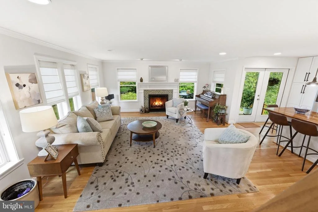 Photo of 1102 MEURILEE LANE