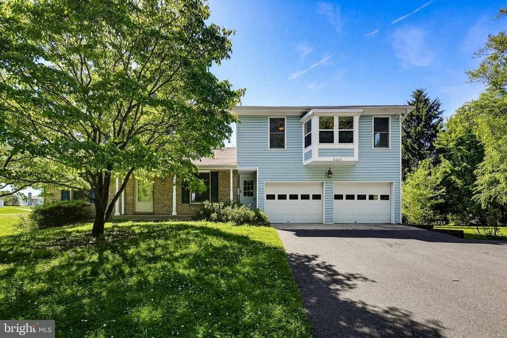 Photo of 2621 BRADDOCK ROAD