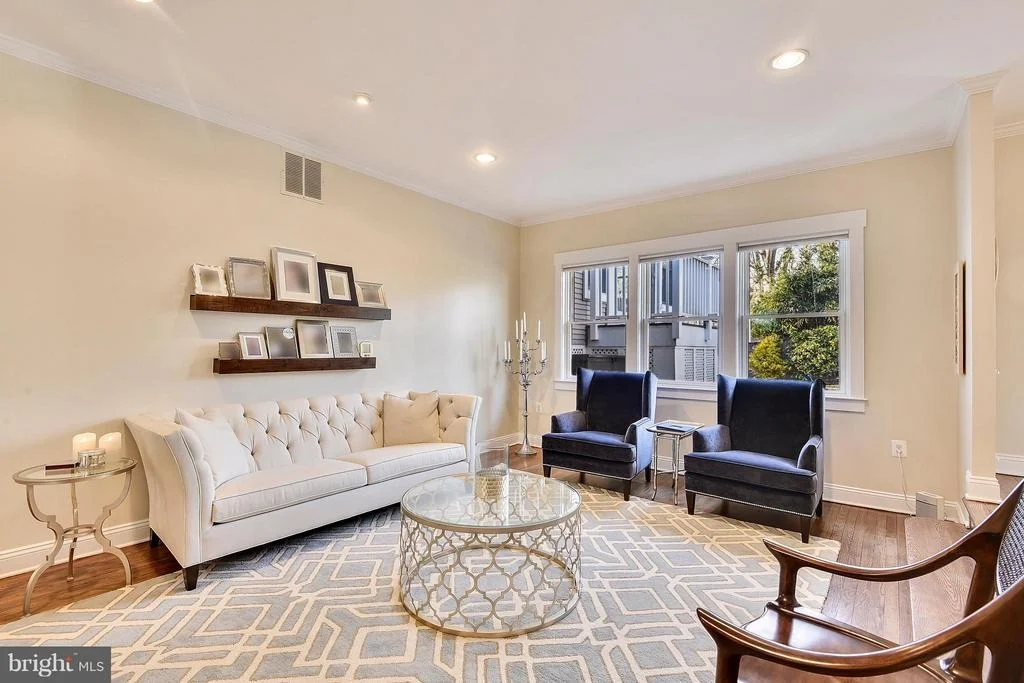 Photo of 11700 DEVILWOOD COURT