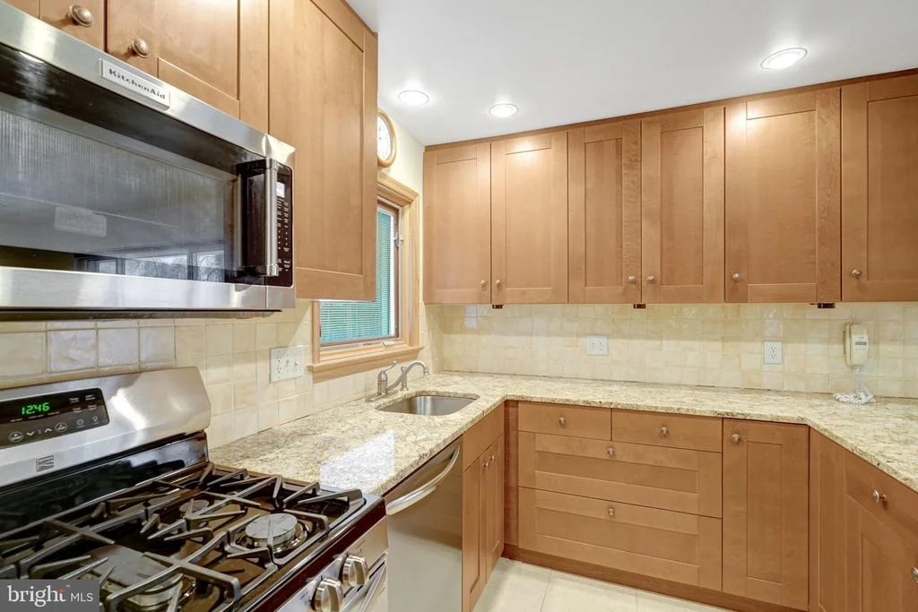 Photo of 5417 JULIET STREET